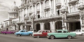 Vintage American Cars in Havana, Cuba art print
