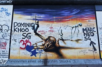Berlin Wall 14 by Duncan art print