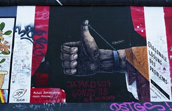 Berlin Wall 15 by Duncan art print